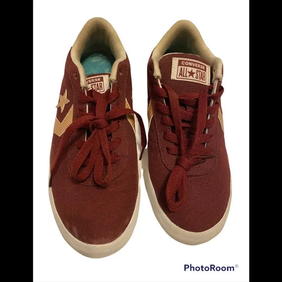 Rare Women’s Converse Star Player Maroon and Gold Canvas Sneakers Sz 7 - Picture 1 of 7